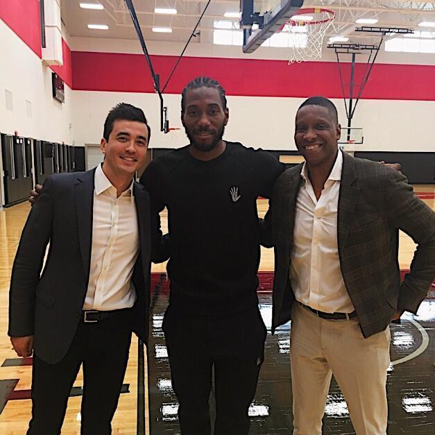 可圈可点！新疆外援纳托尔12中7贡献20分5篮板2助攻（表现抢眼！新疆外援纳托尔12投7中砍下20分5篮板2助攻）