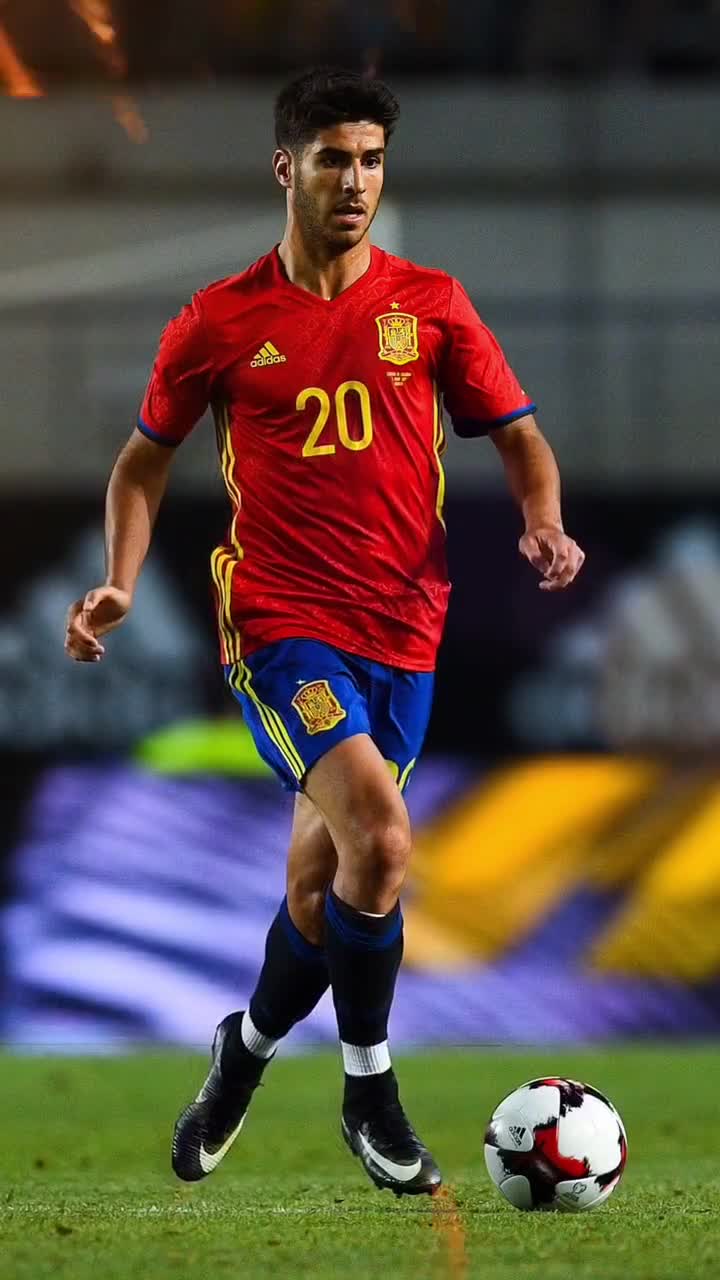 斯基拉：如果比萨买断阿金桑米罗，国米有权700万欧进行回购（斯基拉：比萨若买断阿金桑米罗，国米享有700万欧回购权）