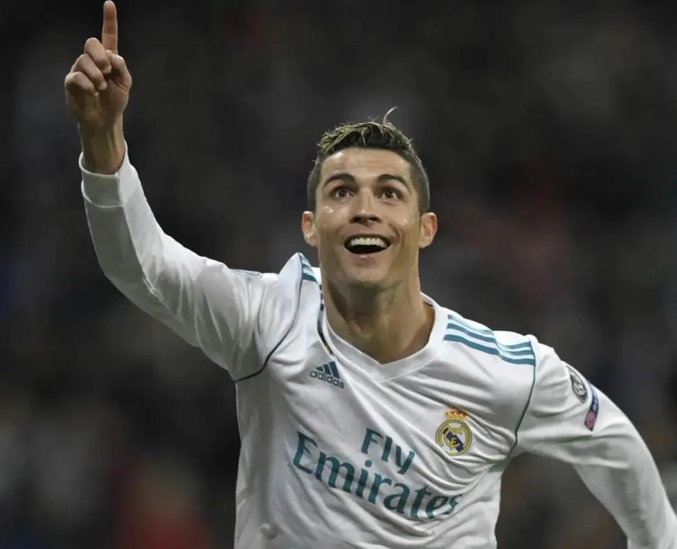 德佩荷兰队史自然年客场进球数第2，仅次于范巴斯滕