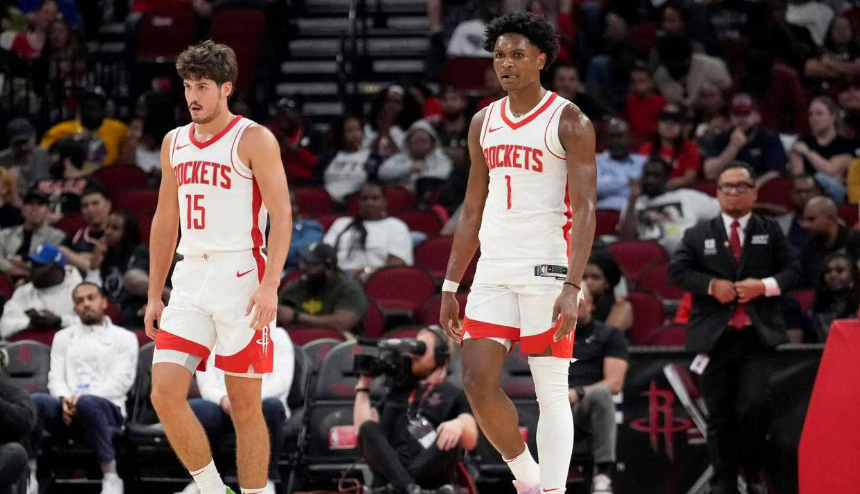 官方：沃尔夫斯堡体育总监申齐洛茨离任（沃尔夫斯堡官宣：体育总监申齐洛茨卸任）