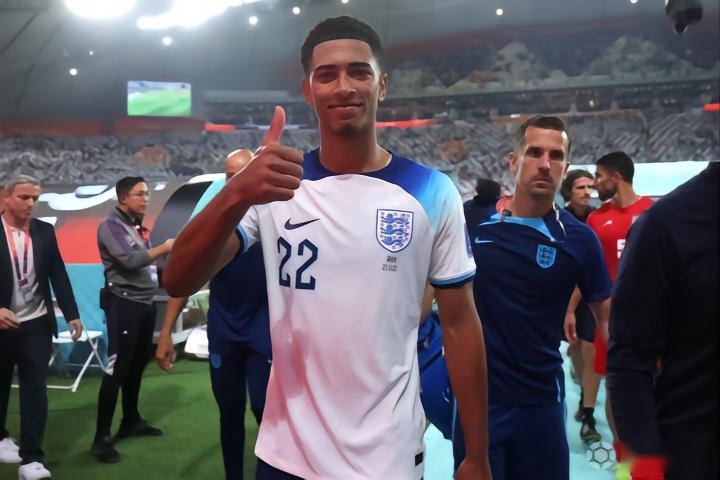 门兴格拉德巴赫vsRB莱比锡：诺伊豪斯、尼科-埃尔维迪首发，劳姆、古拉西奇出战（门兴格拉德巴赫迎战RB莱比锡：诺伊豪斯、尼科-埃尔维迪先发，劳姆与古拉西奇出场）