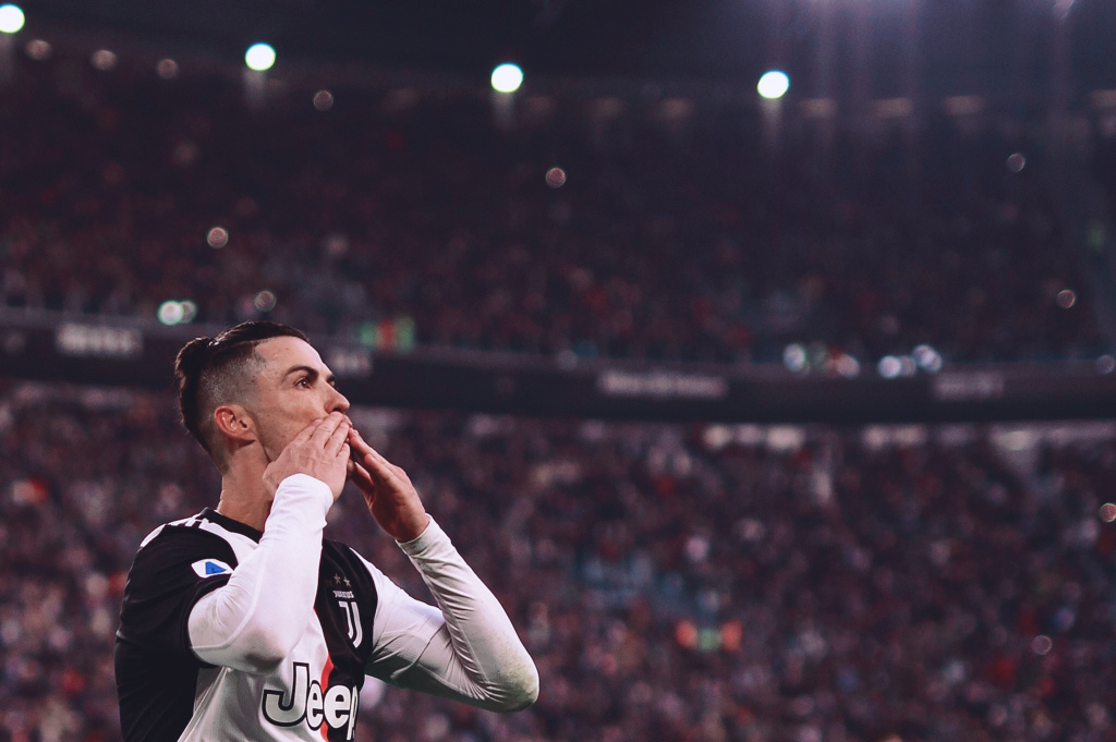 NBA战报：康宁汉姆29分9助，活塞122-116击败开拓者（NBA快讯：康宁汉姆29分9助，活塞122-116力克开拓者）